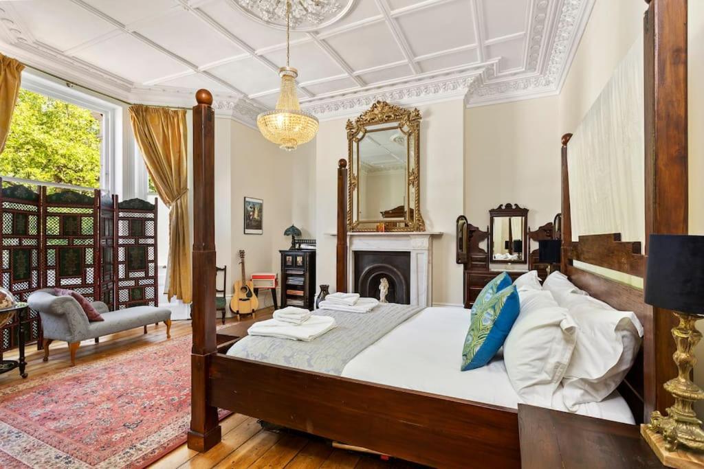 Luxurious Victorian, A Few Minutes From The Beach - Sleeps 2 Adults And Up To 3 Children Apartment St Leonards-on-Sea Exterior foto